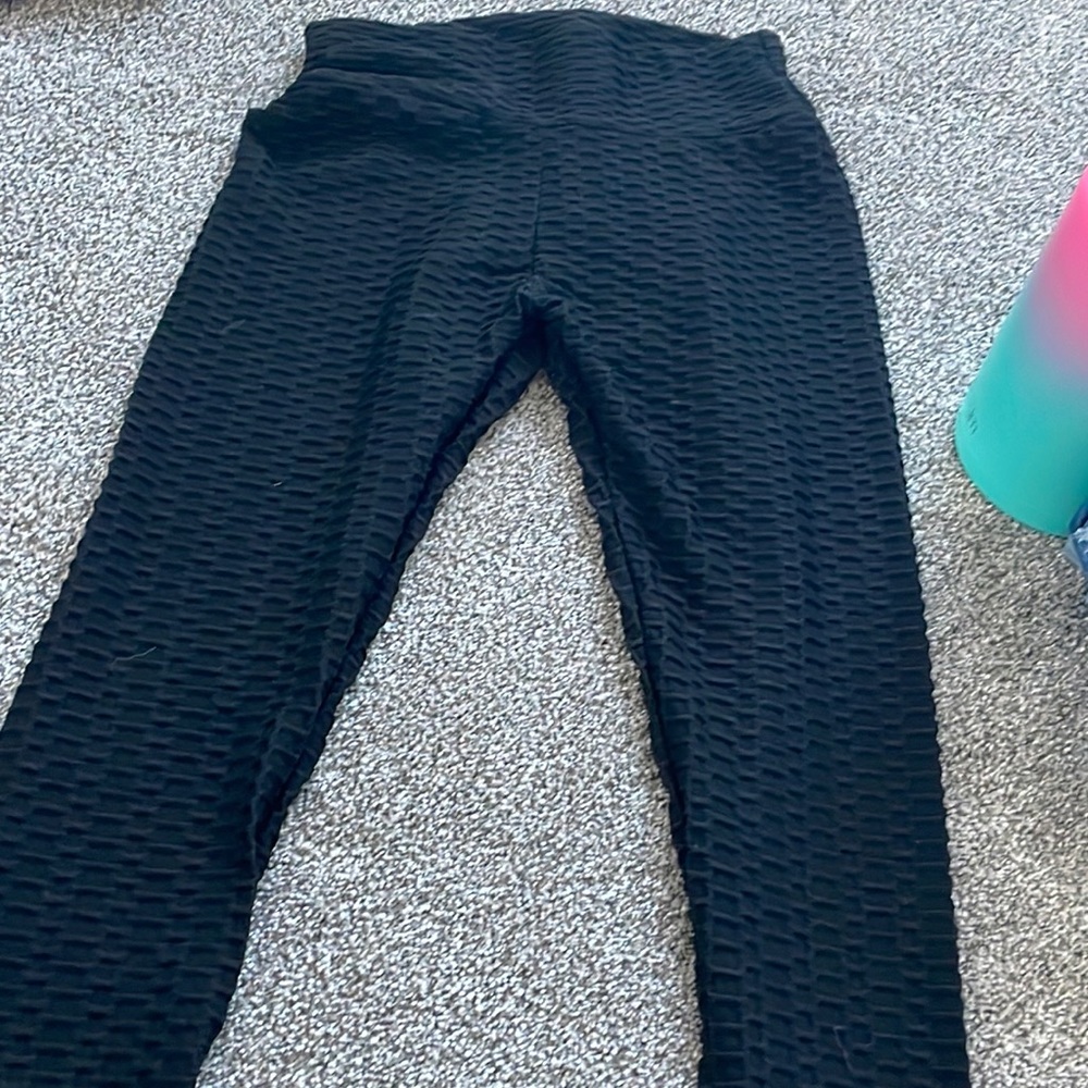 Black leggings large never  warn